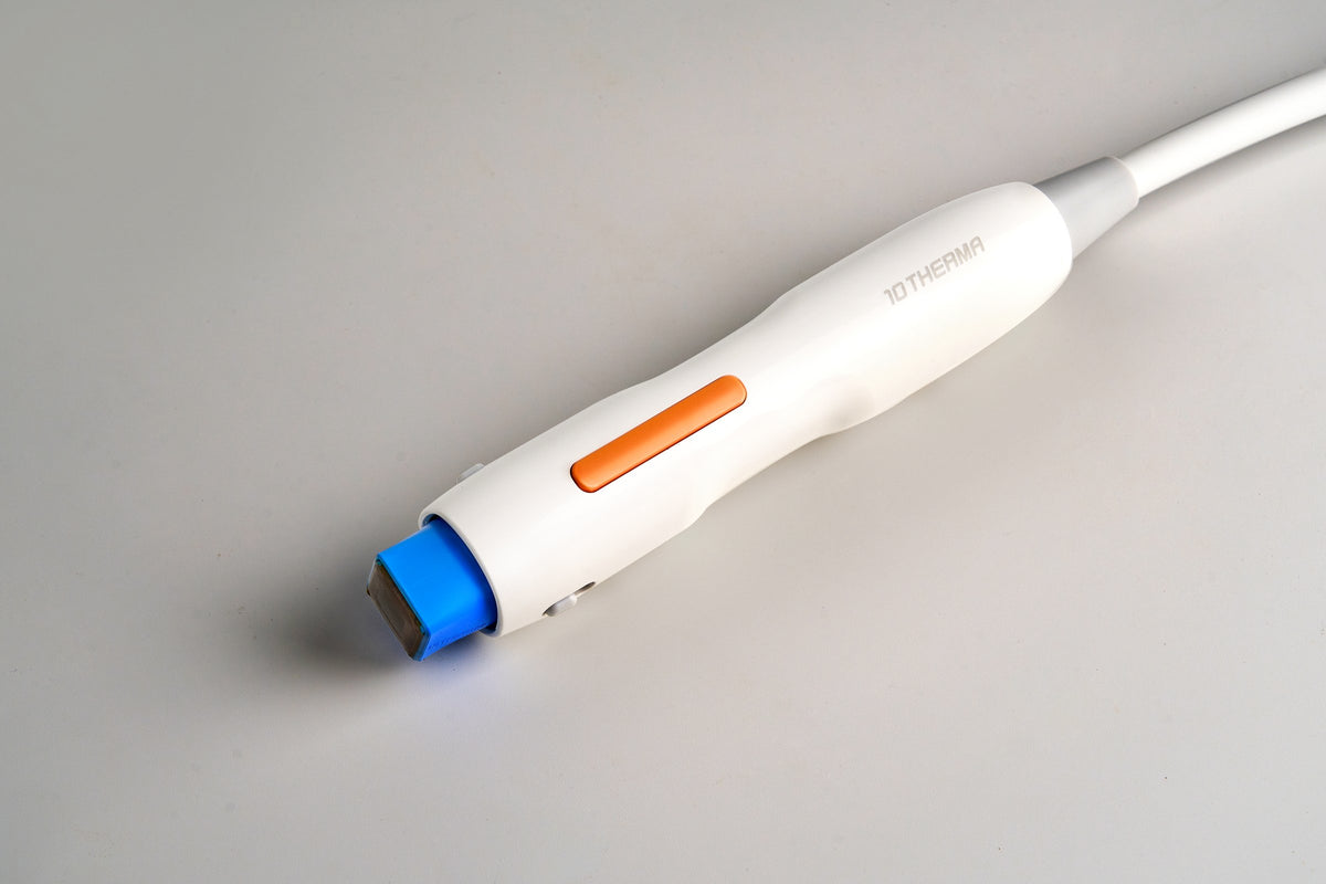 The XTherma handpiece with the face treatment tip attached
